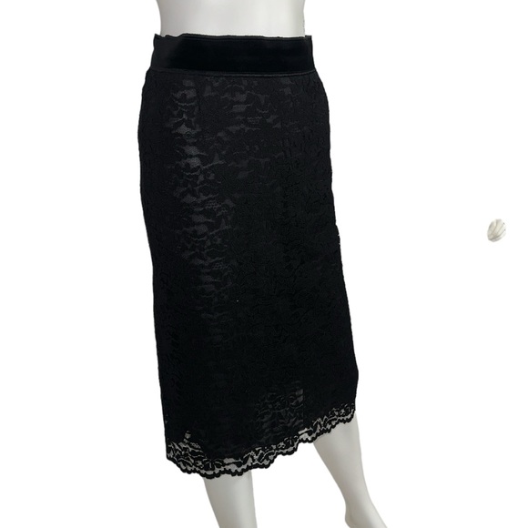 Dolce&Gabbana Lace Pencil Skirt - Picture 3 of 11